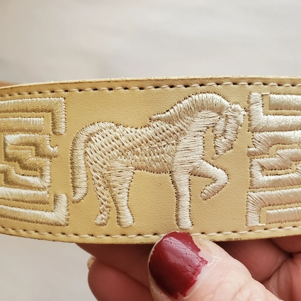 YAC SILK EMBROIDERY LEATHER NWT. Belt and buckle.  Beige  sz 38 unisex